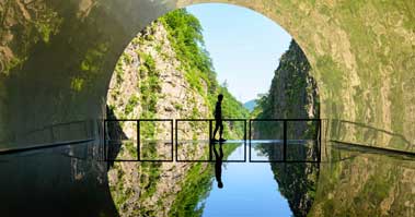 清津峡渓谷トンネル