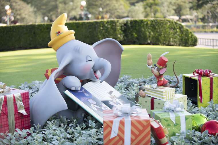 東京ディズニーランド ディズニークリスマス