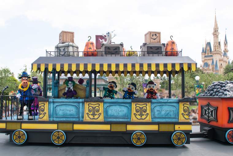 東京ディズニーランド ハロウィーンショー「スプーキー“Boo!”パレード」