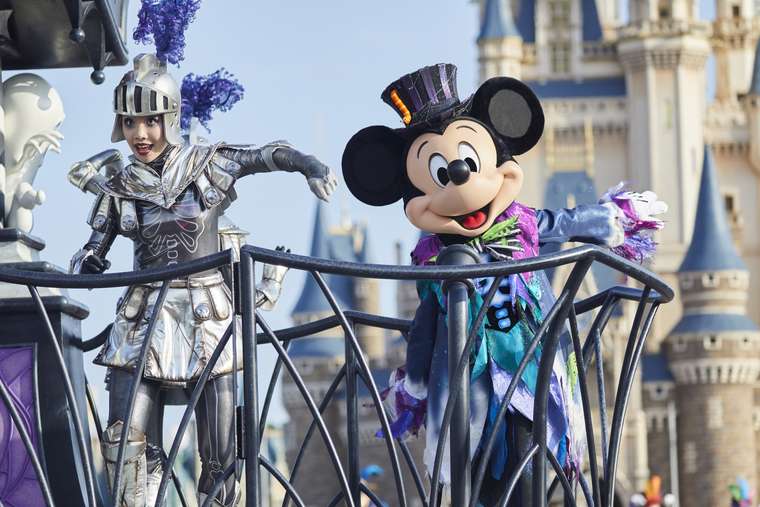 東京ディズニーランド ハロウィーンショー「スプーキー“Boo!”パレード」