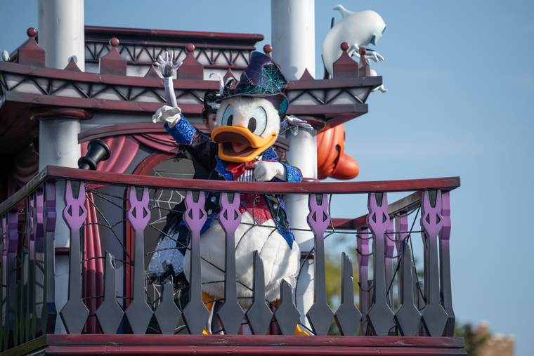 東京ディズニーランド ハロウィーンショー「スプーキー“Boo!”パレード」