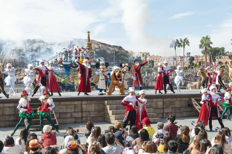 東京ディズニーシー ショー 「イッツ・クリスマスタイム!」