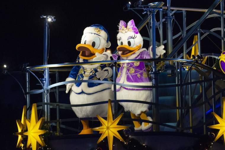東京ディズニーシー ショー 「カラー・オブ・クリスマス」