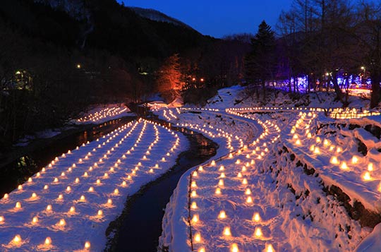 湯西川温泉 かまくら祭