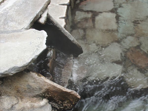 3つの湯元を持つ「旭岳温泉グランドホテル大雪」の風呂