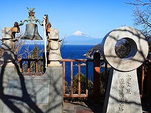 恋人岬の富士山