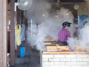 地獄蒸し工房 鉄輪