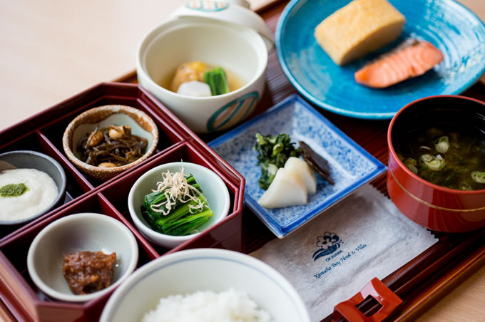 釜炊きのご飯を味わえる和朝食「神着」