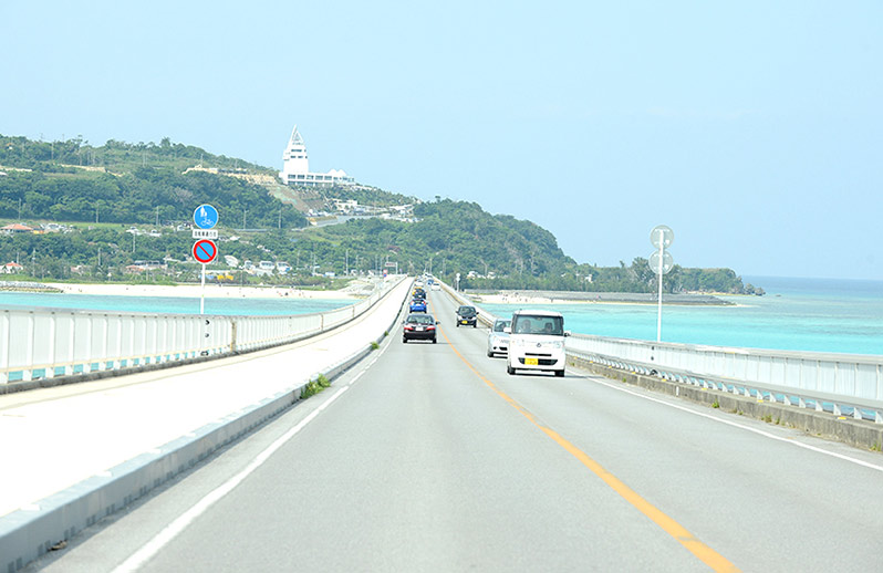 トケイ浜古宇利島の美しく楽しい天然ビーチ