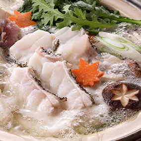 冬の和歌山名物はクエ！「幻の魚」と言われる高級魚。奥深い味わいを鍋で堪能して
