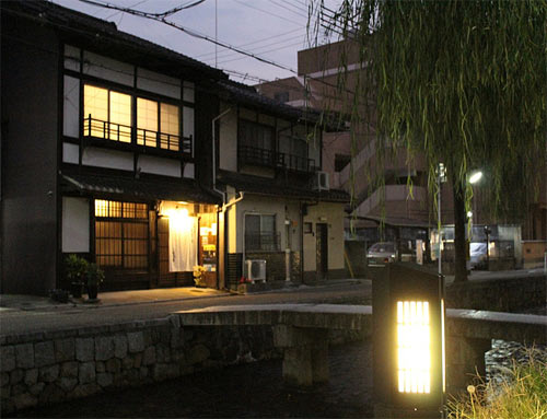 京都で下鴨神社の流し雛に便利な旅館