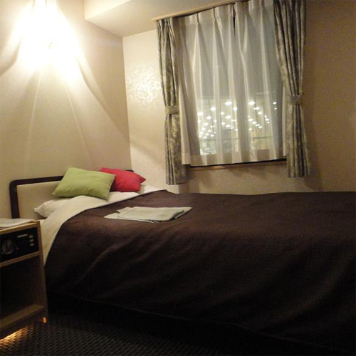 長野プラザホテルの客室の写真
