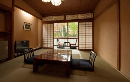 野沢温泉　湯宿　寿命延（じょんのび）の客室の写真