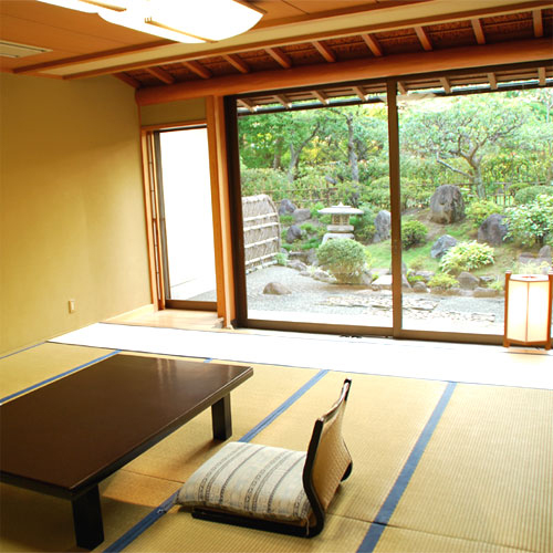 かいひん荘鎌倉の客室の写真