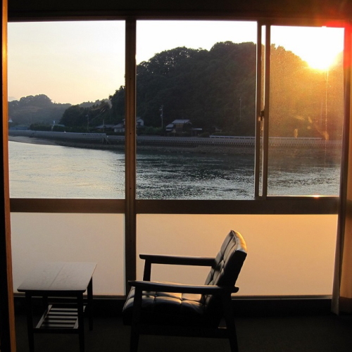 住之江旅館の客室の写真