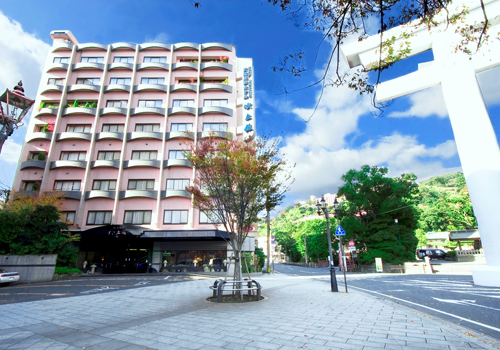 鹿児島・仙巌園にアクセス便利なクルマで10分以内のホテル！