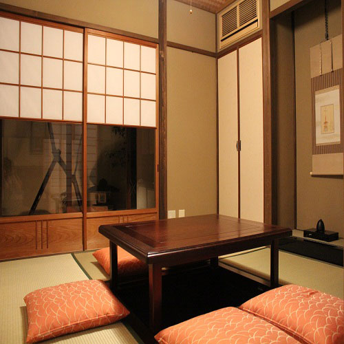 祇園　幸遊庵　‐　こうゆうあん　〈一棟貸し町家〉の客室の写真