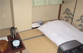 ビジネスホテル元春の客室の写真