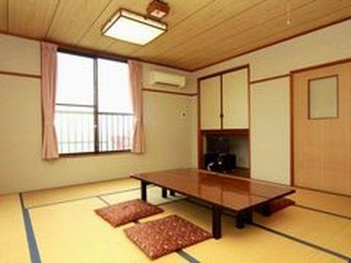 日間賀島　網元民宿　三昇の客室の写真