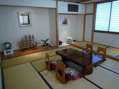 富士櫻　温泉旅館の客室の写真