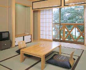 静岡県立森林公園　森の家の客室の写真