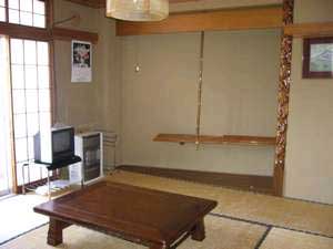 旅館・民宿　青木荘の客室の写真