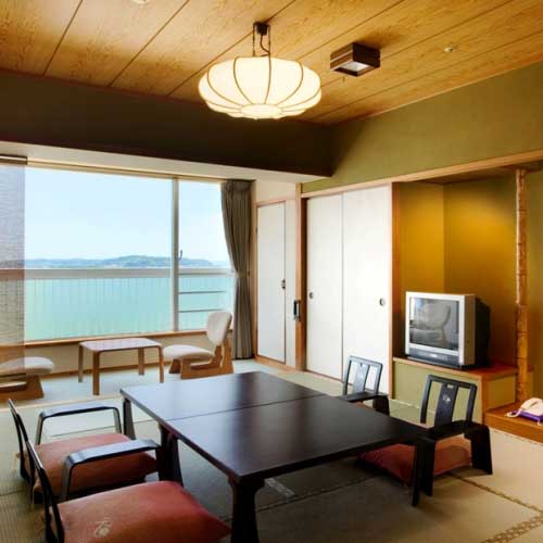 浜名湖かんざんじ温泉　舘山寺サゴーロイヤルホテルの客室の写真