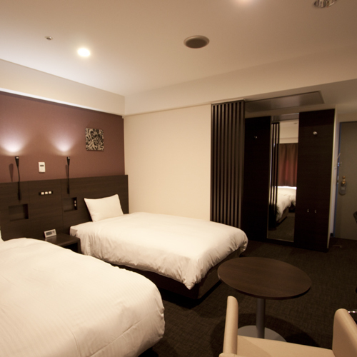 スマイルホテル京都四条の客室の写真