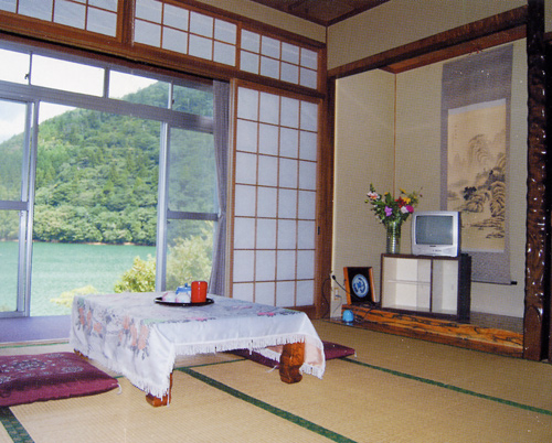 民宿　関荘の客室の写真