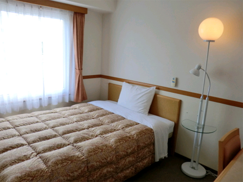 アパホテル〈宮城古川駅前〉の客室の写真