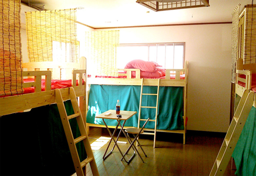 大阪とまとゲストハウスの客室の写真