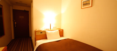 浦安サンホテルの客室の写真
