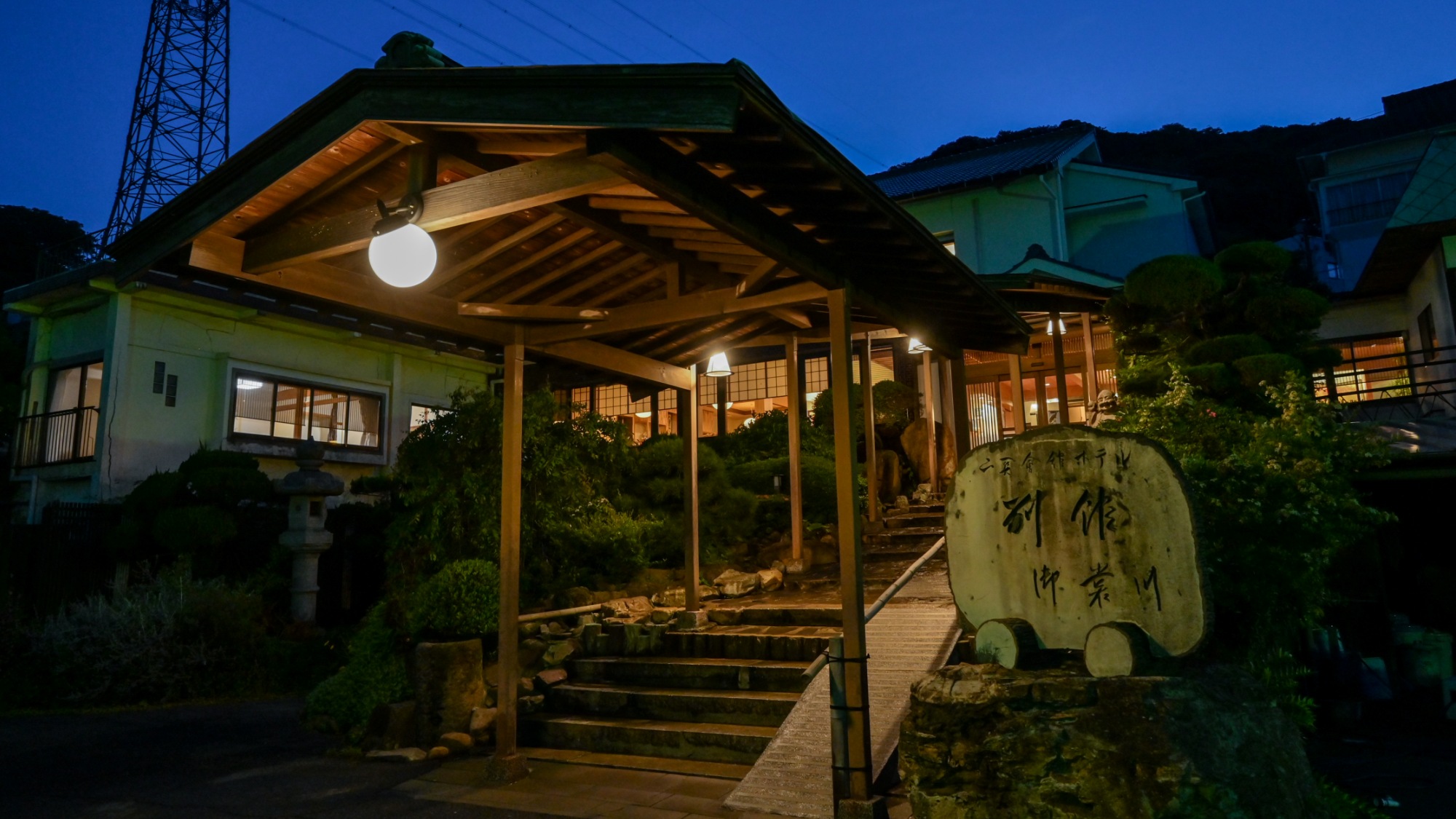 山口県へ旅行に。フグの食べられるおすすめの温泉宿は？