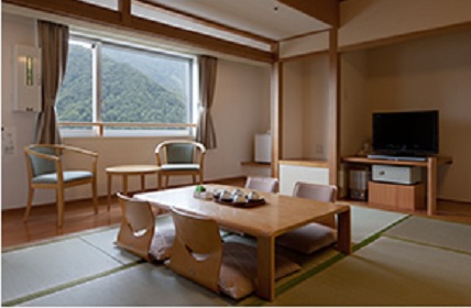ホテル森の風立山の客室の写真