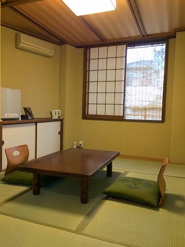京の宿　三源　二年坂の客室の写真
