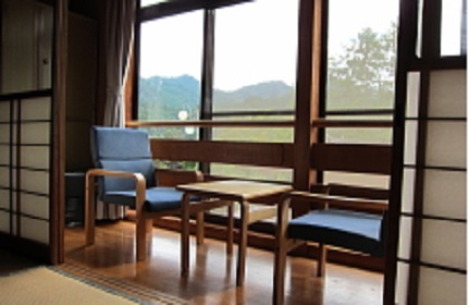 三川温泉　湯元館の客室の写真
