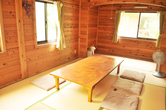 天龍村　おきよめの郷　森のコテージの客室の写真