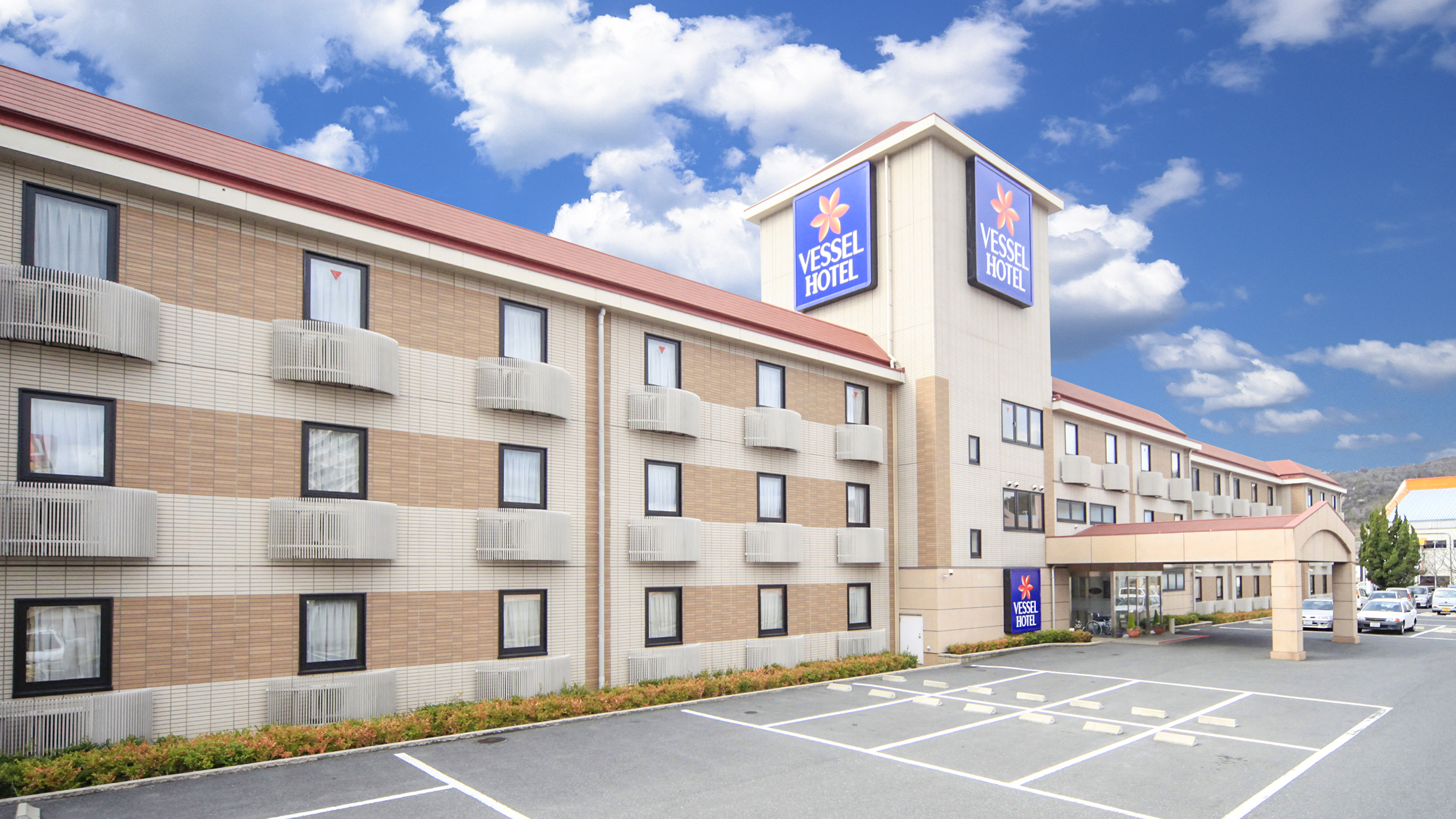 岡山の鷲羽山ハイランドへ遊びに行きます。ファミリー向けのホテルを探しています。