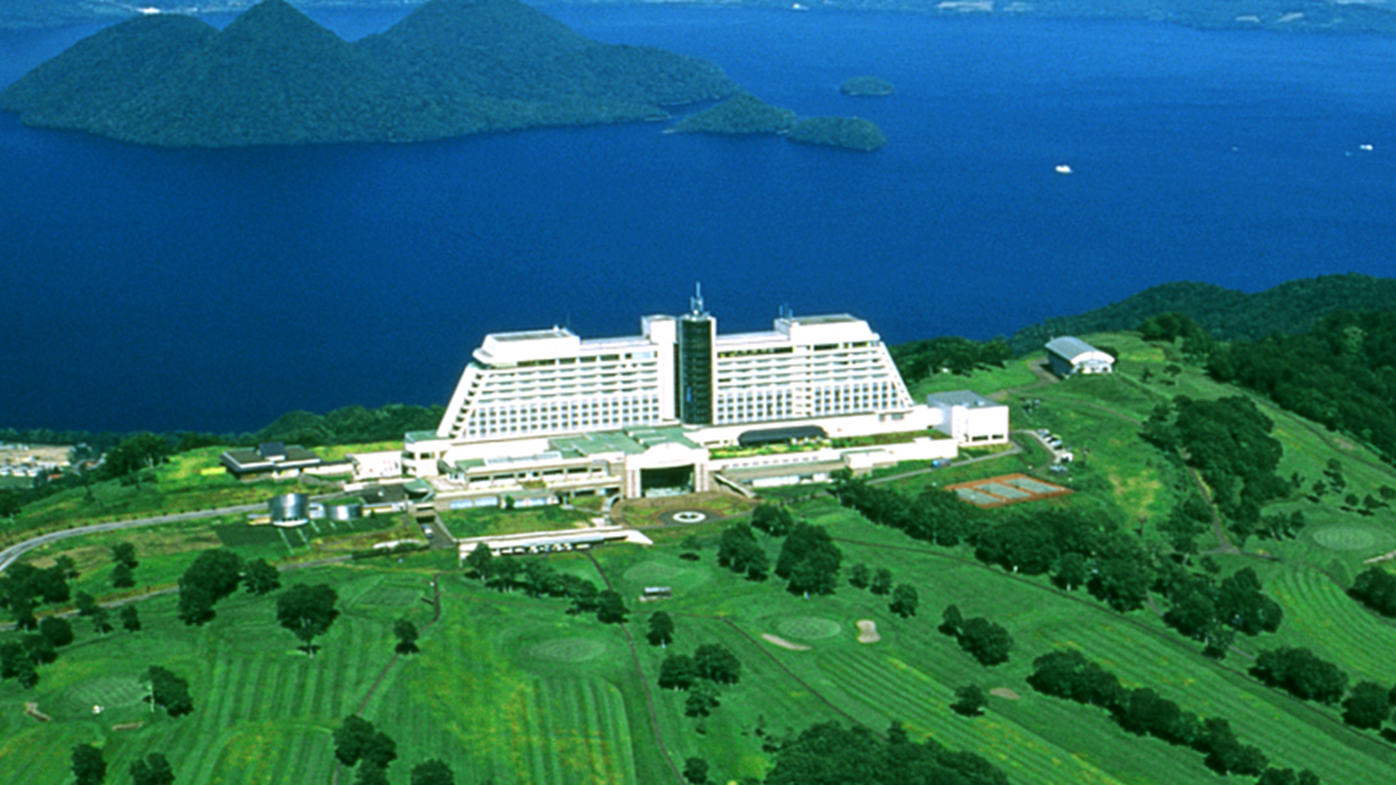 とにかくハイクラスな体験をしたい。北海道の高級ホテル・旅館を教えてください