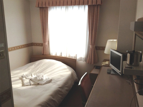 ホテルアルファーワン津山の客室の写真