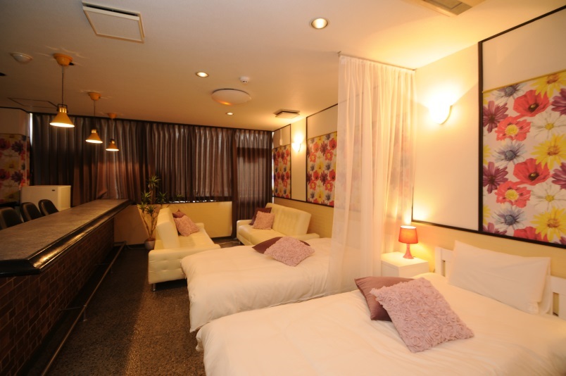 ホテルスカイブルー沖縄の客室の写真