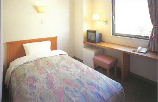 Ｓｍａｒｔ　Ｈｏｔｅｌ　ＴＳＵＲＵＹＡ（旧：ビジネスホテルつるや）の客室の写真