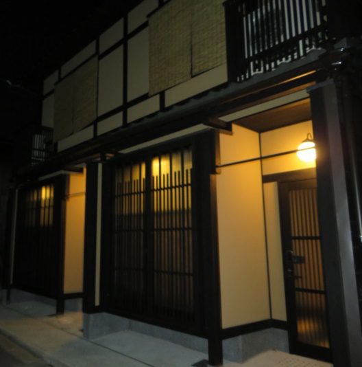 鈴 祇園八坂南 桔梗(2017年12月オープン)...