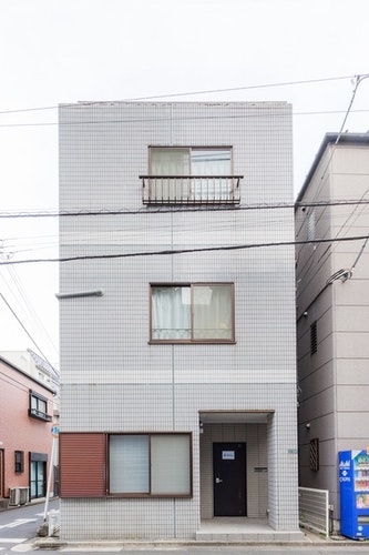 非日常の空間に暮らすように泊まって欲しい！大型一軒家貸切★ＡｉｒＳｔａｙ向島　＾の画像