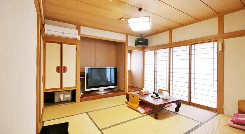 飯山温泉　美登利園の客室の写真
