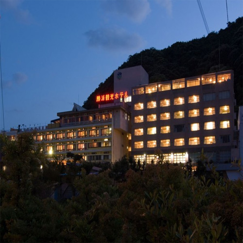 熊野大社に行った後に勝浦温泉に行きたい。おすすめの温泉旅館は？