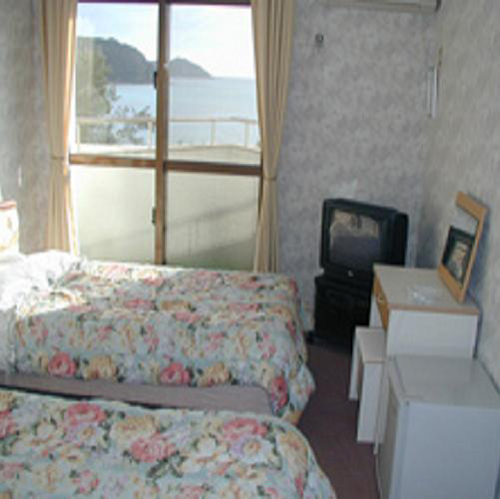 ホテル　サンフラワー　＜渡嘉敷島＞の客室の写真