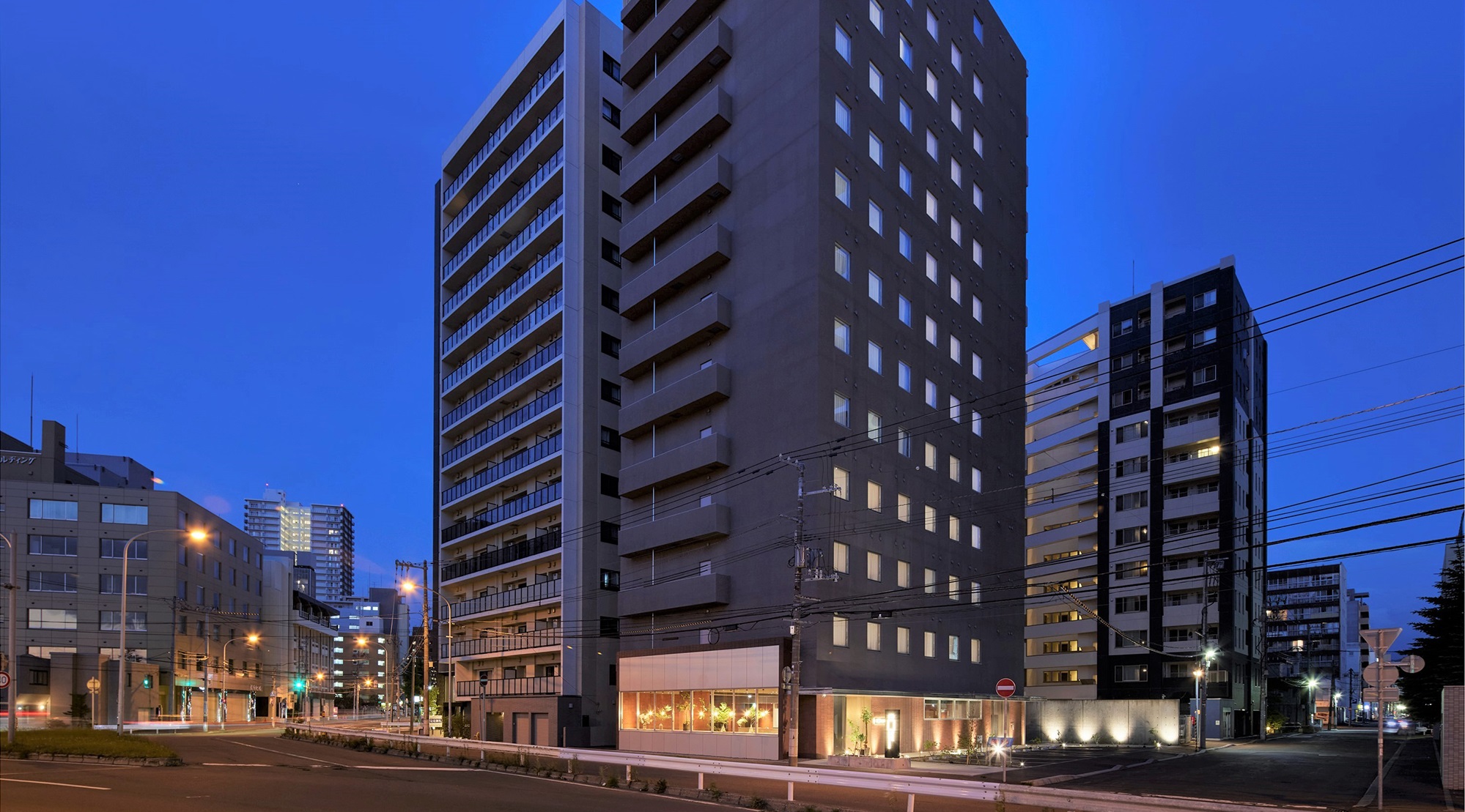 ホテル・アンドルームス札幌すすきの　外観写真