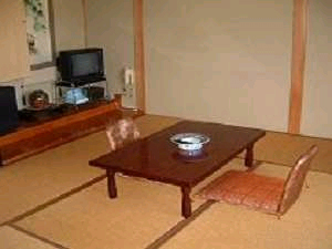 芦原温泉　民宿　千代松荘の客室の写真