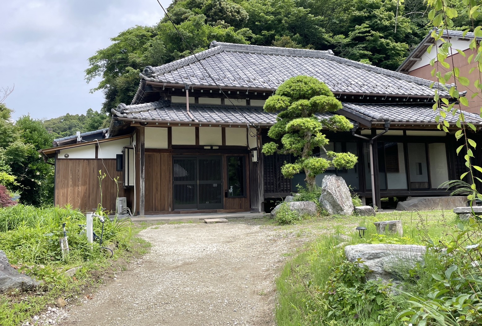 里の宿　璃祠　ＲＩＳＨＩの画像